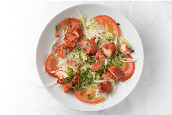 Salade de crudités au poulet